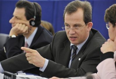 Once again, Csaba Sógor raised the issue of the Medical and Pharmaceutical University of Tîrgu Mureş in the EP